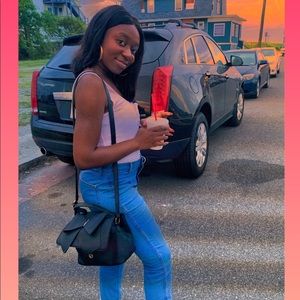 Meet your Posher, Brandy